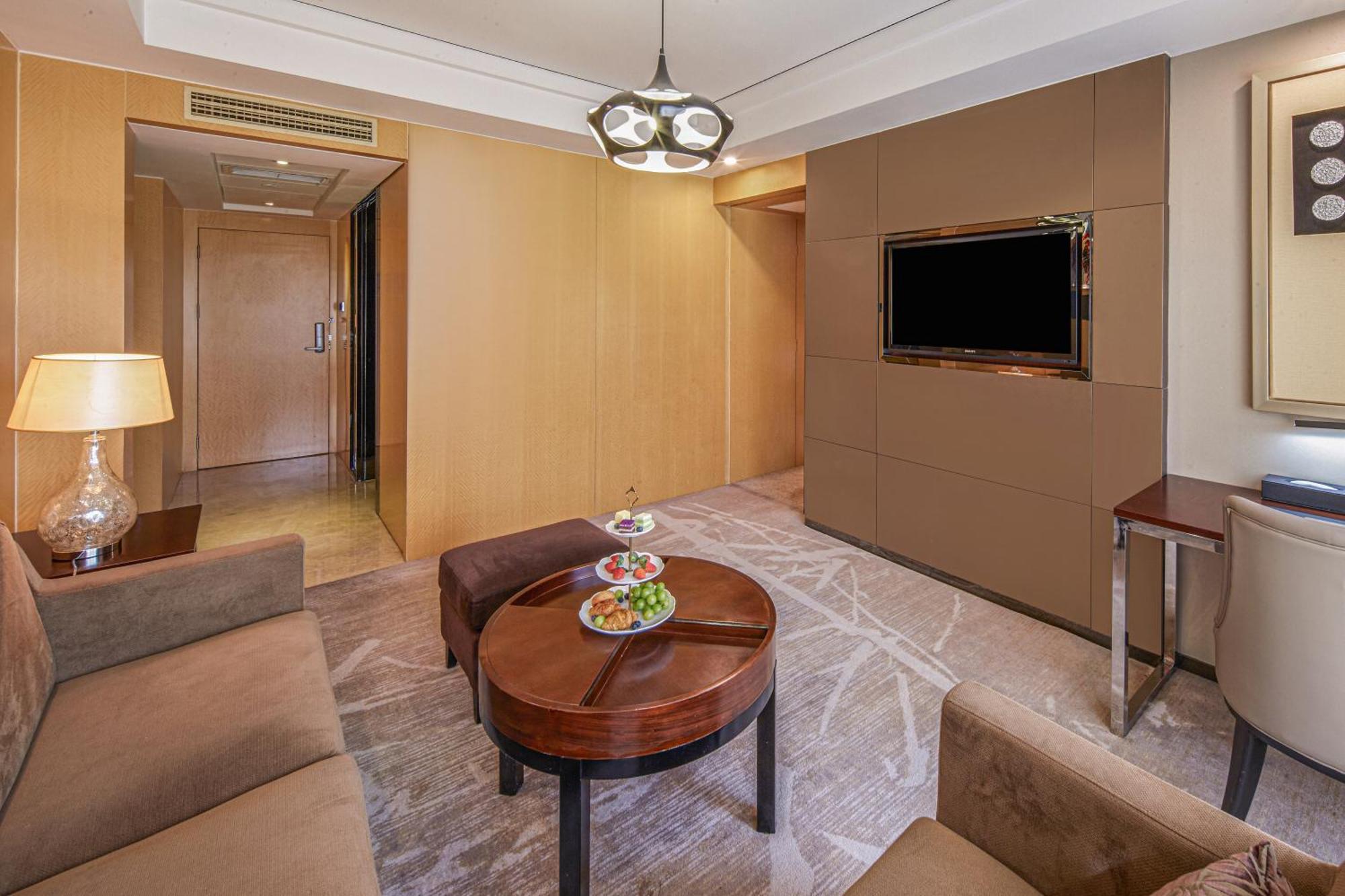 Celebrity Upper Class Hotel Чэнду Экстерьер фото