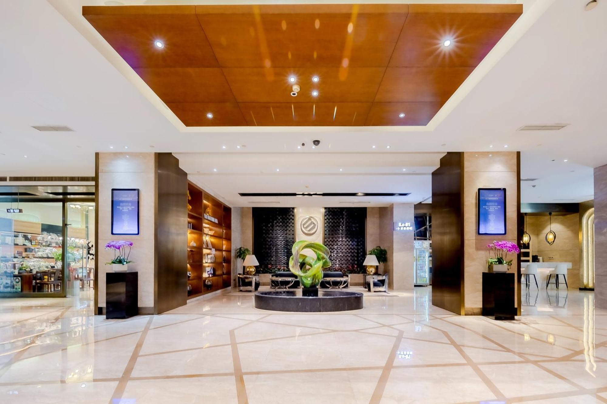 Celebrity Upper Class Hotel Чэнду Экстерьер фото