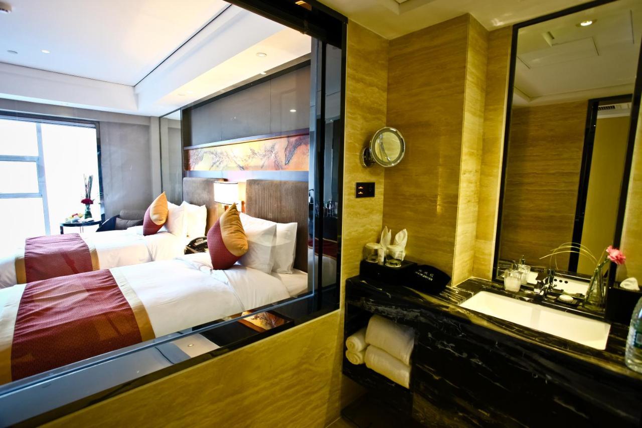 Celebrity Upper Class Hotel Чэнду Экстерьер фото