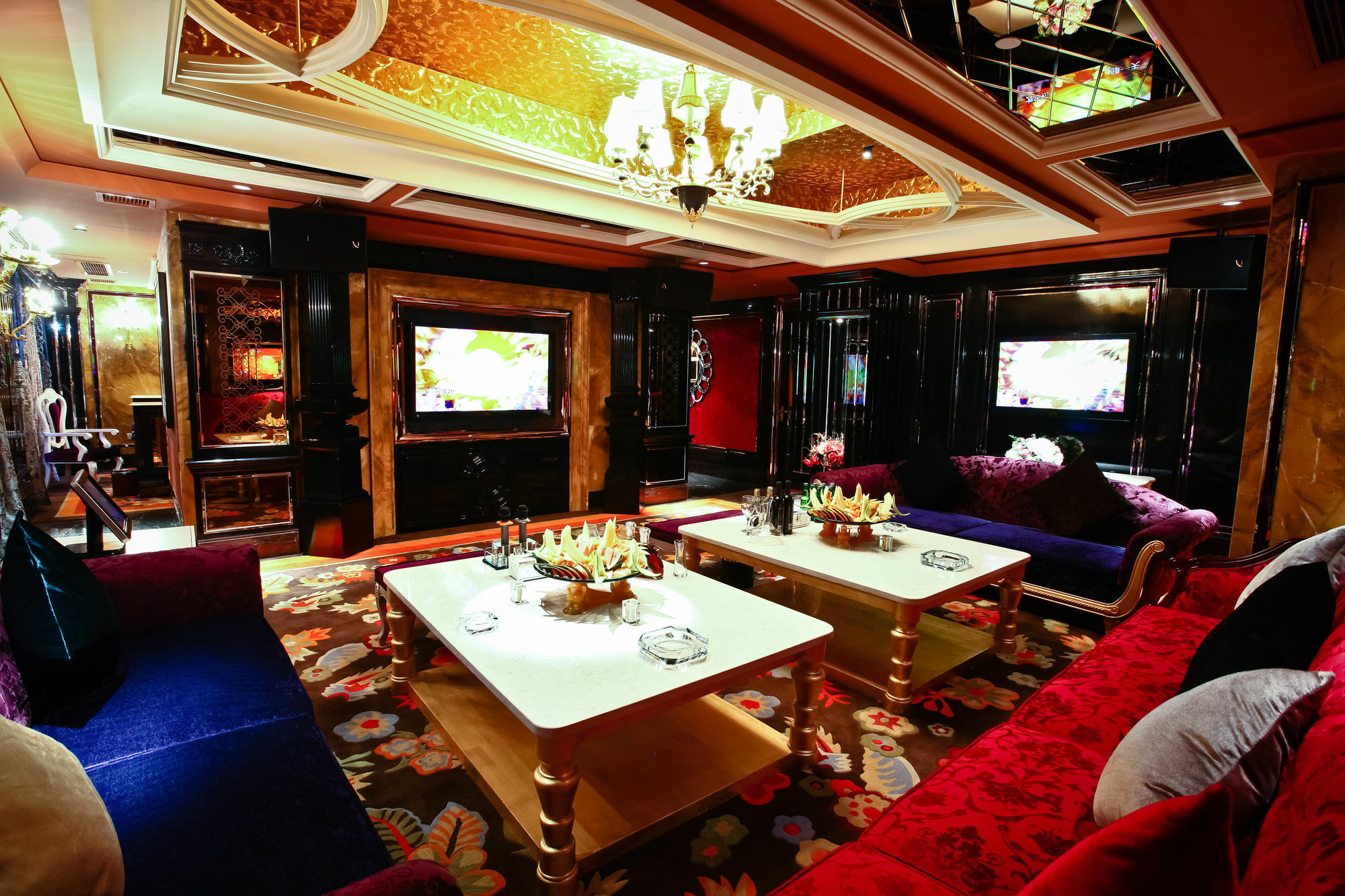 Celebrity Upper Class Hotel Чэнду Экстерьер фото
